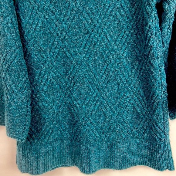 Soft Surroundings sweater for ladies size medium - Picture 6 of 8